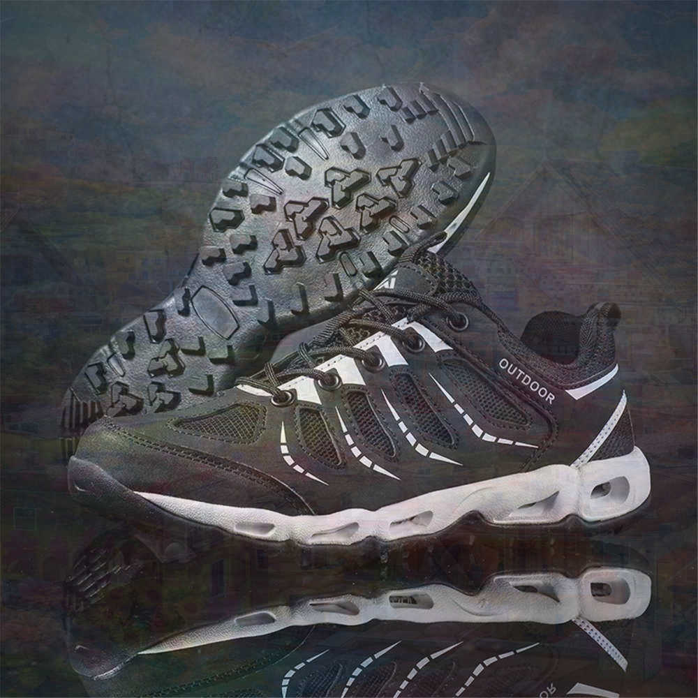 Sumer Round Tip Silver Sneaker - Unique Tech Accessories Gifts 评论和价格
